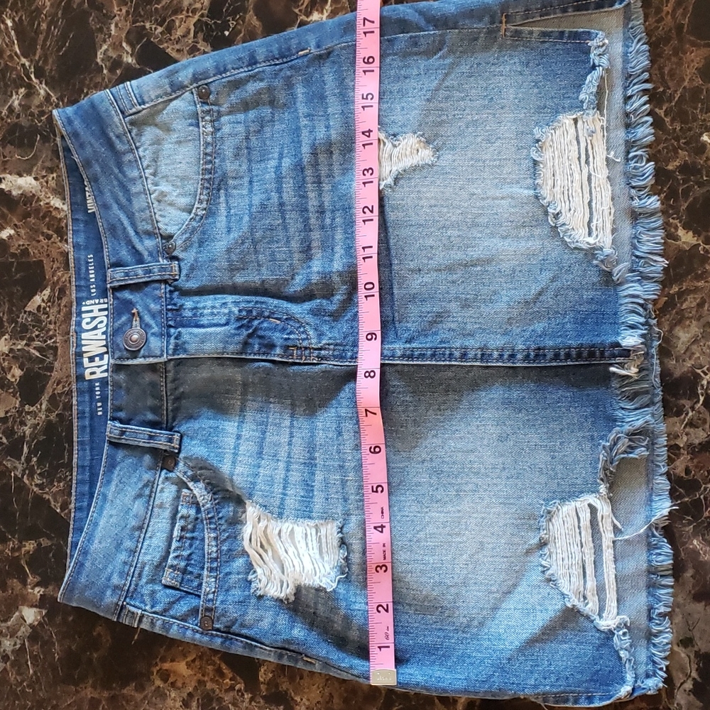 Jeans skirt size 0. - Picture 8 of 10